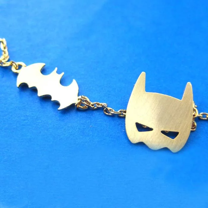 

Daisies 1pc Fashion Gold Silver Batman Bat Logo Silhouette and Mask Charm Necklace For Women Jewelry collier femme