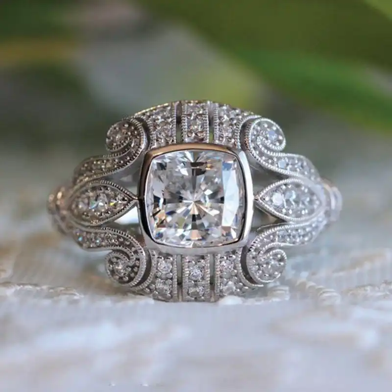 925 Sterling Silver Classic Flower Female Cubic Zirconia Stone