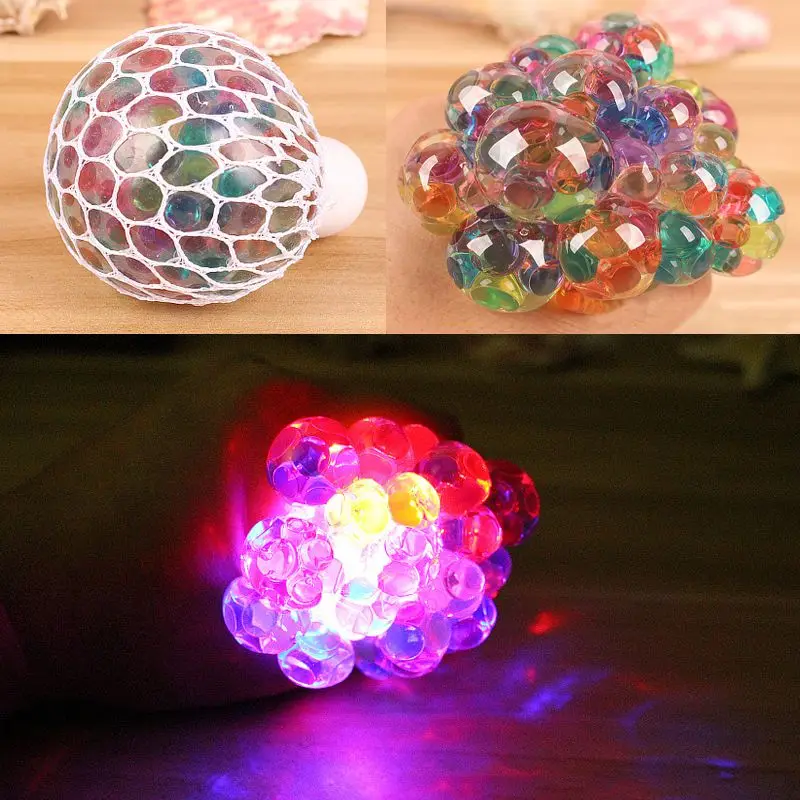 

Spoof Toys Creative Glow With Flashing Lights Beads Grape Balls Colorful Beads Colorful Discharge Water Polo hot
