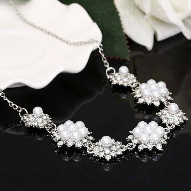 Imitation Pearl Necklace Costume Jewelry Silver Plated Chain Statement