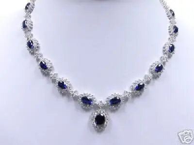 

shipping@@Noble beautiful White Blue Crystal Necklace 18