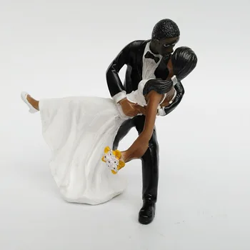 

Hot Sale Cake Doll Romantic Bride and Groom Wedding Party Cake Decoration Topper Couple Hug Tango Kiss Bridal Cake Accessories