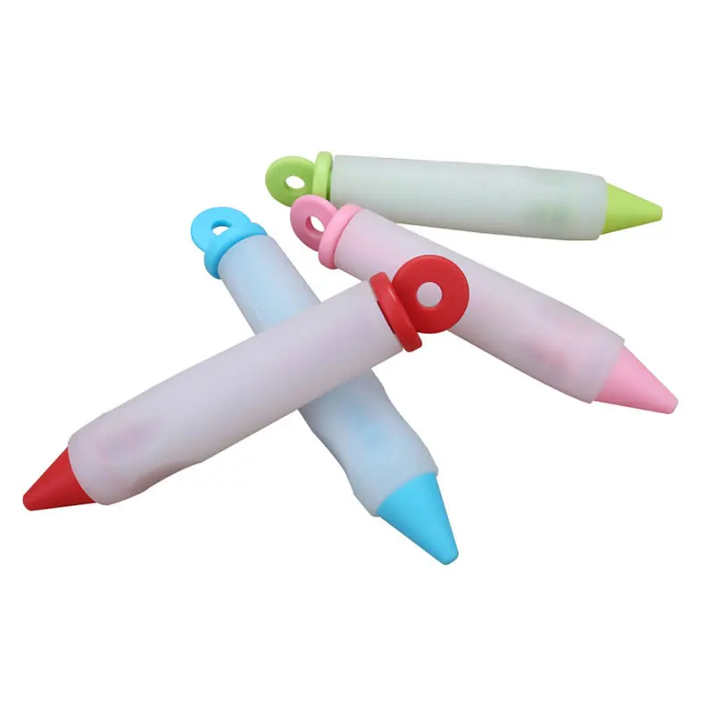 

Silicone Icing Piping Gun with 4PCS Nozzles Chocolate Cream Decorating Pen Flower Piping Tips Cookie Press Gun Baking Gadgets