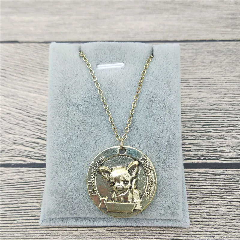 Elfin-New-Vintage-Retro-Chihuahua-Necklace-High-Quality-Chihuahua-Pendant-Necklace-Women-Pet-Dog-Pendant-Jewelry (1)