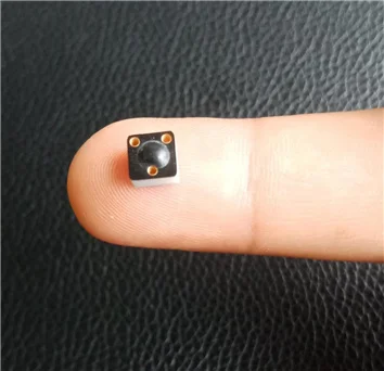 UHF RFID метки для управления инструментами антиметалл 860-960 МГц ISO18000-6C 6*6*4 мм |