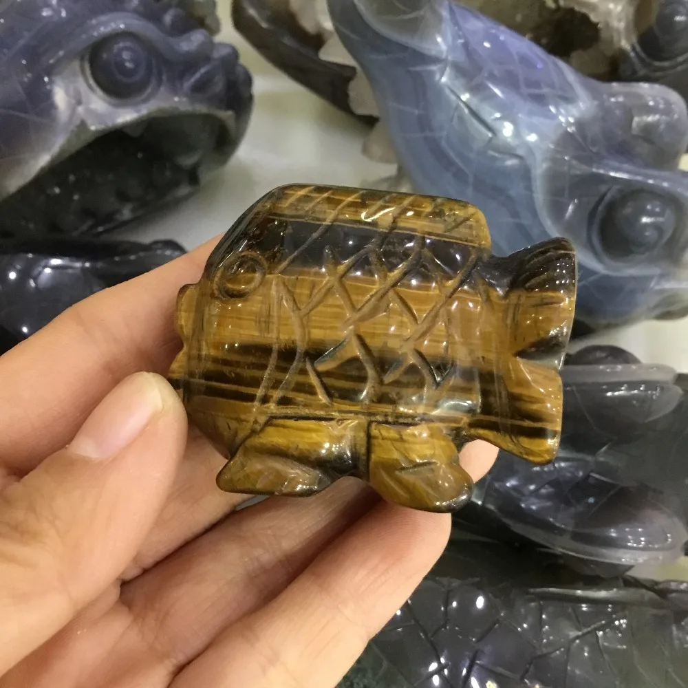 Натуральный камень тигровый глаз рыбы резьбы рок кристалл животное фигурка для