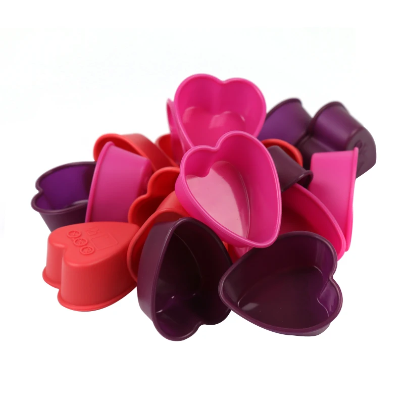 

ULKNN 12 Christmas Chocolate Love heart-shaped Cookies Mold 100% Silicone DIY Baking Tools Cake Ice Cream Pizza Bread Mould