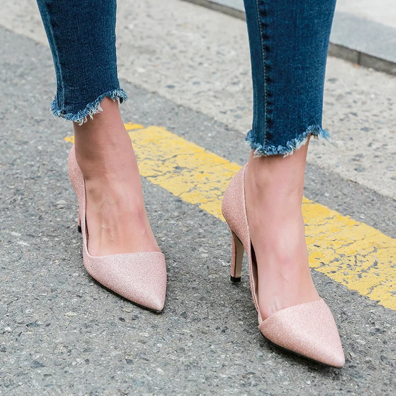 

2018 spring new shallow mouth pointed stiletto women's shoes fashion simple sequin cloth high heels sexy women's shoes.