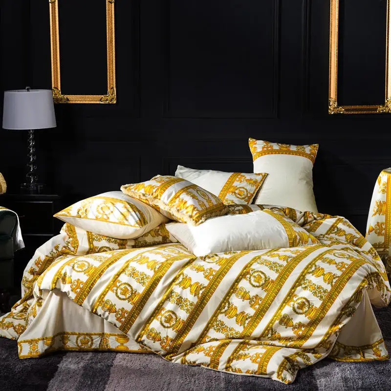 Famvotar Luxury Bedding Set Chic Golden Stripe Cells Embroidery