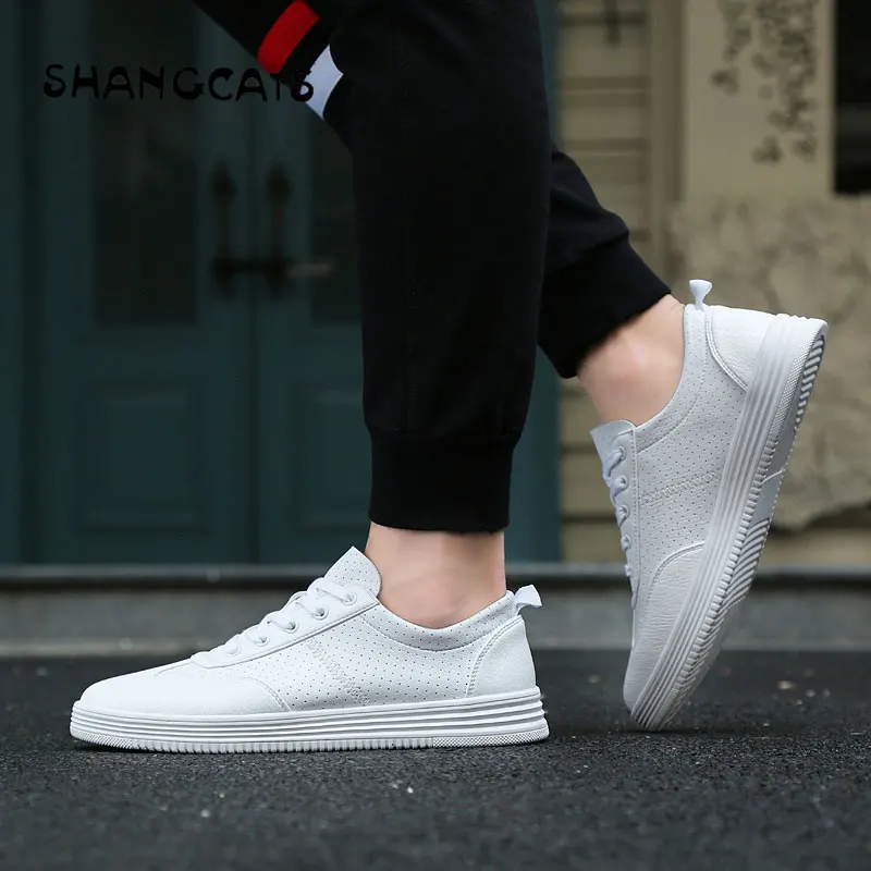 

Casual Summer Shoes Men 2018 Red Black White Shoes For Men zapatillas hombre casual Shoes Without Lace tenis masculino adulto