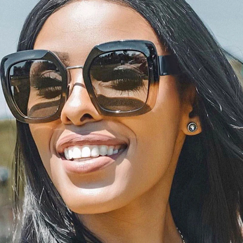 MIZHO Fashion Green Protable Square Sunglasses Women Vintage 2019 Quality Gradient Sun glasses Oversized Ladies Brand Designer