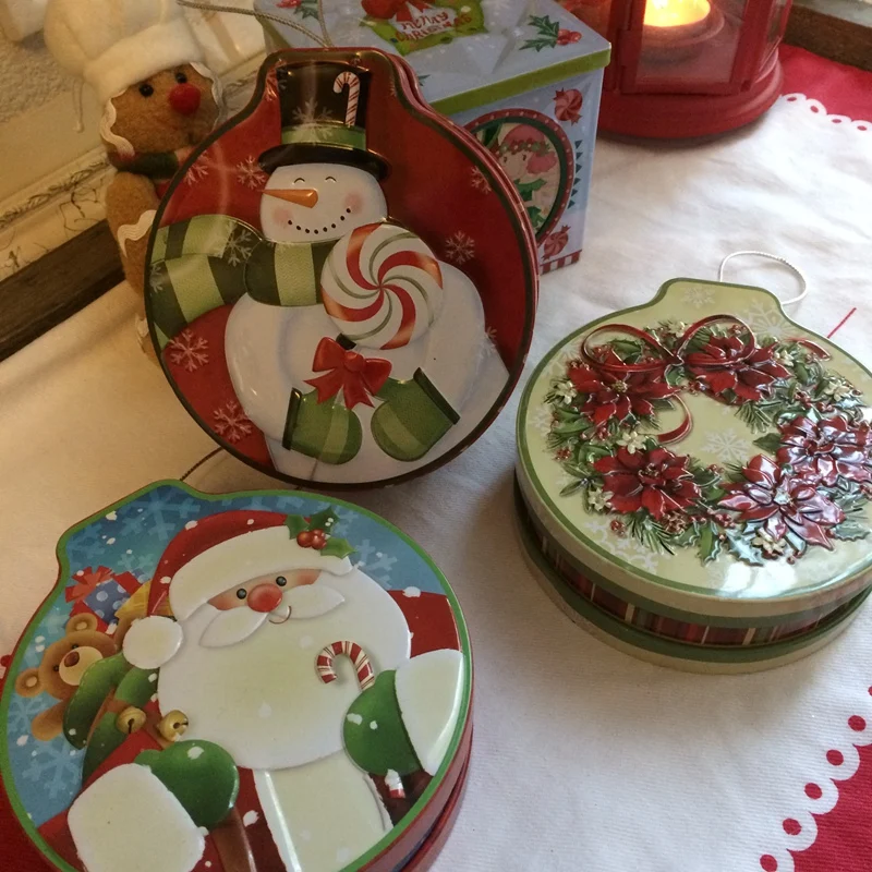 Creative Christmas Gift Tin Box with Lid Handmade Candy Tin Candy Boxes Thick Small Kids Nursery