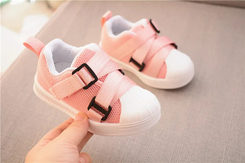 Детская спортивная обувь Chaussure Enfant; обувь для мальчиков и девочек; Новинка; сезон осень-весна; Детские кроссовки; дышащие детские кроссовки на плоской подошве