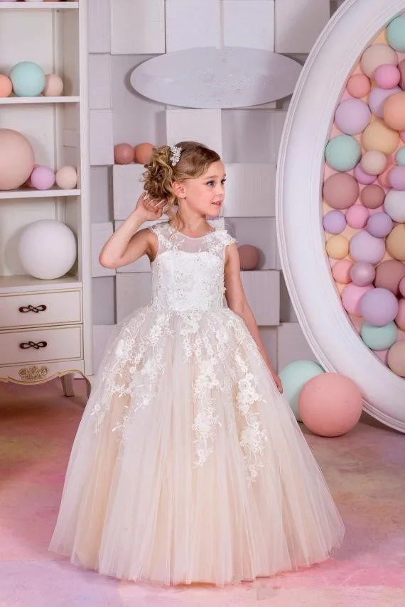 2016 Tulle Appliques Beaded Flower Girls Dress First Communion Dresses Cap Sleeve Ball Gown Long Girls Pageant Dress For Wedding