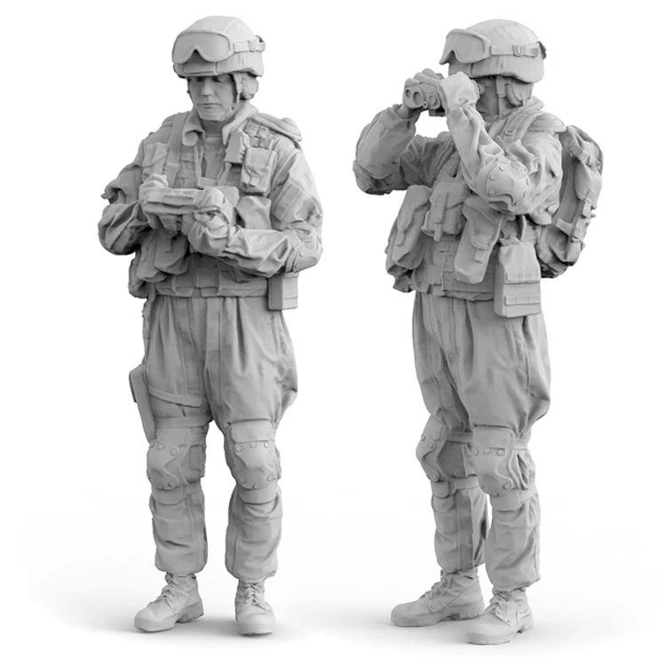

1/35 Scale Unpainted Resin Figure Russian soldiers 2 figures GK figure