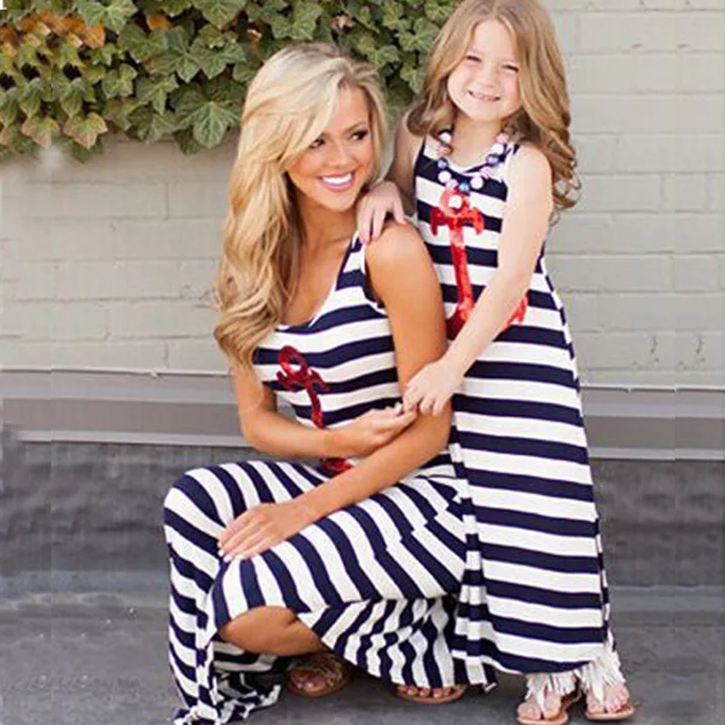 

Mommy And Me Dresses Mother And Daughter Dress Summer Mama Mom and Baby Girls Matching Clothes Kids Sleeveless Maxi Long Dress