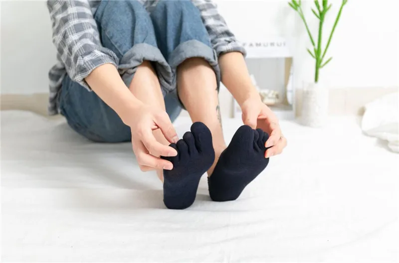 1pair men five toe socks spring summer and autumn fashion short sock man's and male 5 finger cotton socks