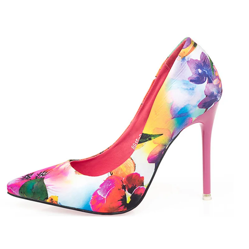 ladies floral pumps