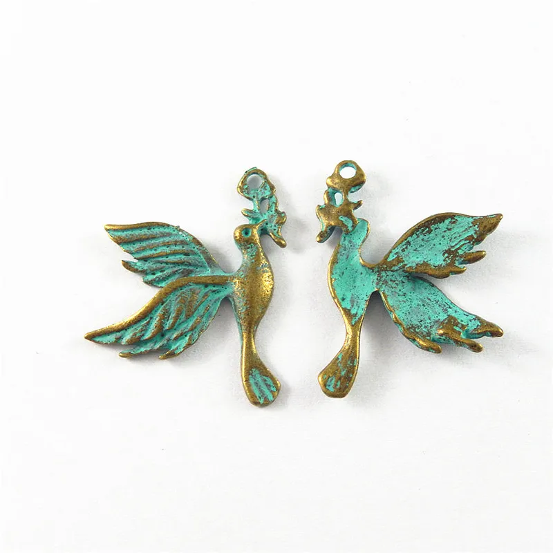 

Julie Wang 10PCS Antique Green Bronze Charm Imitation Birds with Flower Pendants For Jewelry Making Necklace Accessory