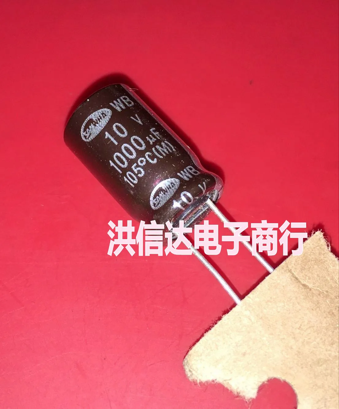 

New&originalauthentic spot 10V1000UF electrolytic capacitor [straight shot]