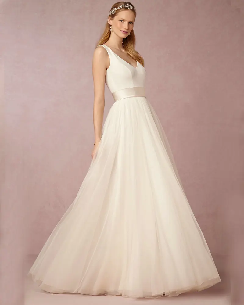 Fabienne Gown V neck Medieval Wedding Gown Tulle Vestido