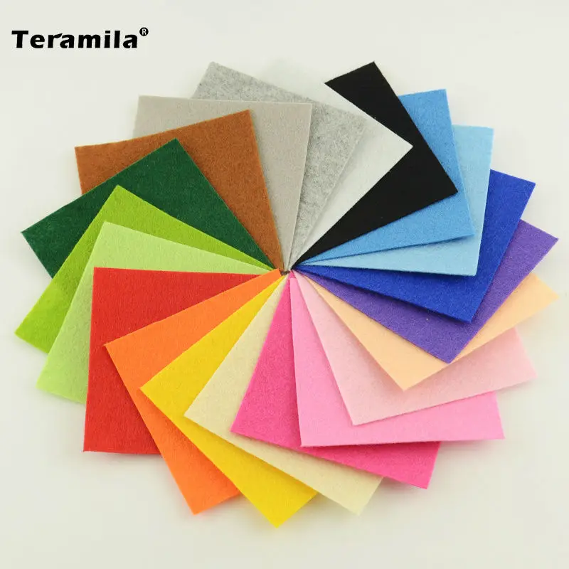 Teramila Solid Color 100% Polyester Nonwoven Felt Fabric DIY Precut Pack For Flower Bag Doll 1.0MM Thick 15x15CM/Piece