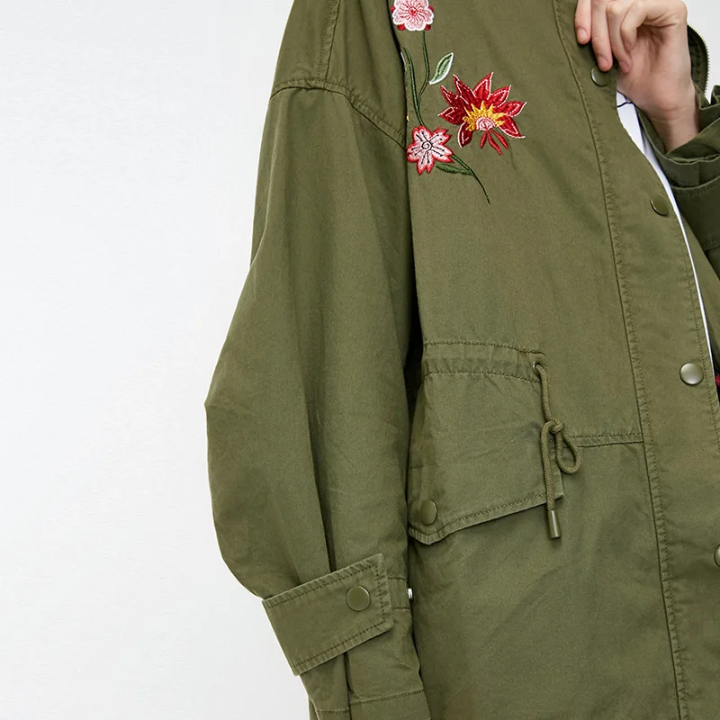 Vero Moda/Новинка 2019 года; Женская куртка в стиле милитари с цветочной вышивкой на талии и завязками на молнии с воротником-стойкой; 318321538