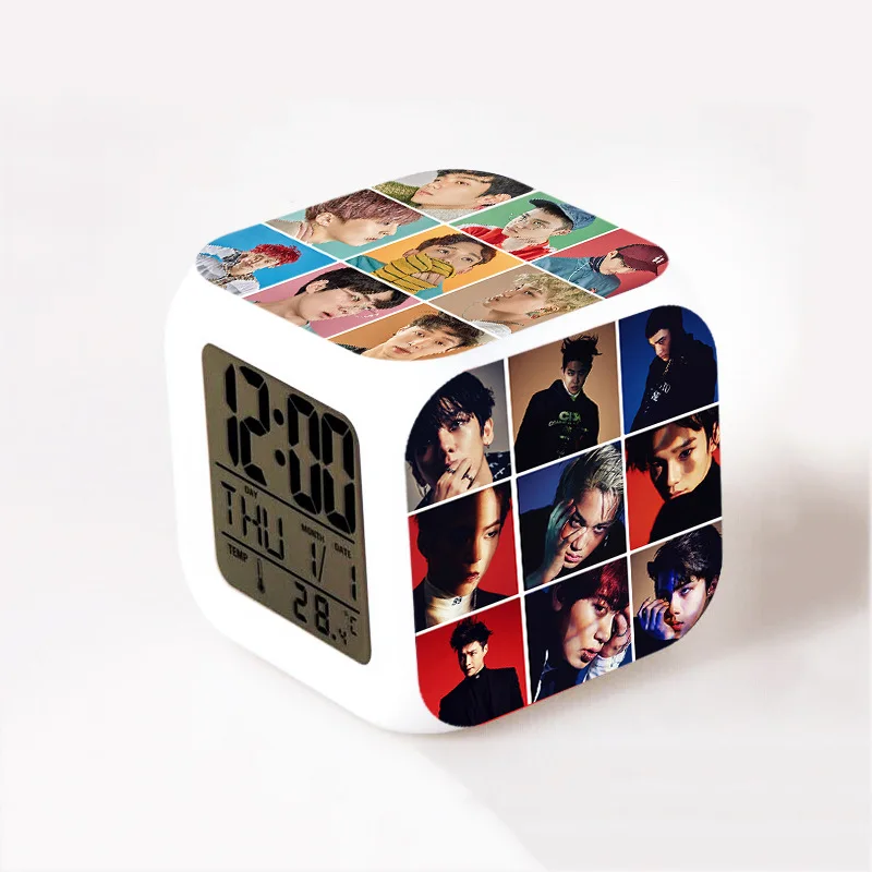 

[MYKPOP]EXO EX'ACT LED 7 Color Flash Changing Night Items KPOP Fan Collection SA18090905