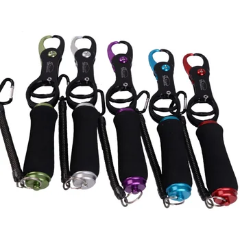 

Space aluminum lightweight Fishing Gripper Fishing Lip Grip Fish Grabber Controller EVA Foam Handle Fishing Tool