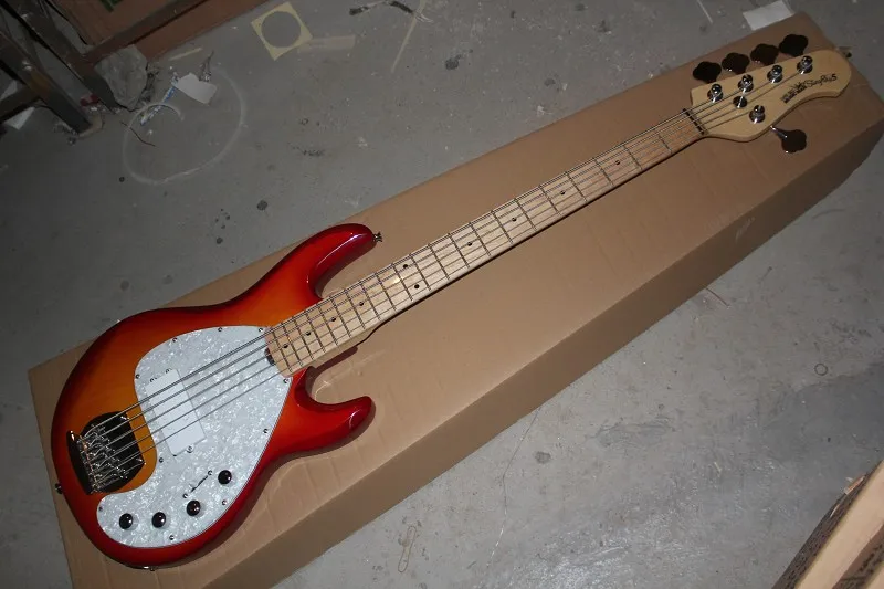 Free shipping High Quality Music Man StingRay 5 Strings Cherry Burst Electric Bass with 9V Battery amplifier circuit 14-5-1 | Спорт и