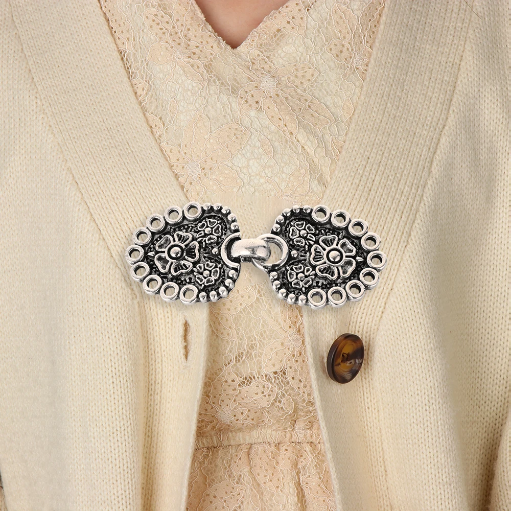 

Vintage Antique Silver Cardigan Duck Clip Pin Women Shawl Blouse Collar Sweater Scarf Clasp Charm Shawl Brooch Clip Clasps Pins