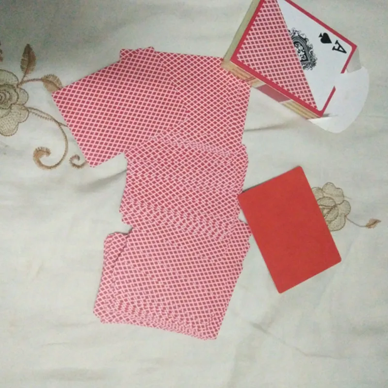 Goede 100% Plastic Kaarten Poker Rood Texas Speelkaart Poker Primaire Waterdichte Kleine Lettertype PVC Plastic Kaarten Deck Club Gokken Spel