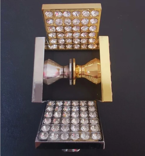 5Pcs-Zinc-Alloy-Square-Crystal-Modern-Simple-Design-Cabinets-Handle-Diameter-30-OR-40MM- (2).jpg