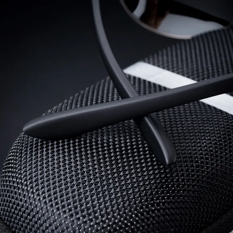 3638479450_1986479287