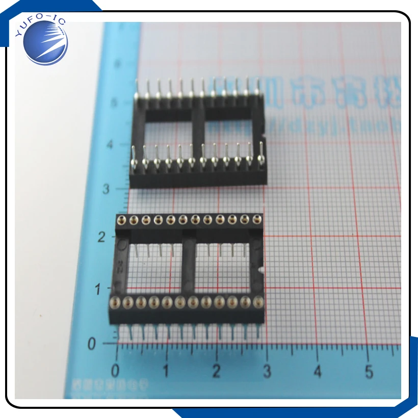 10PCS/LOT 24P IC socket round hole seat wide base chip socket connector