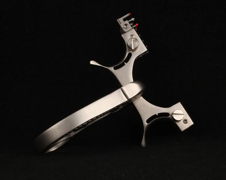 Lagarto com Objetivo de Tiro ao ar Handheld com Faixa de Borracha Caça Estilingue Catapulta Inoxidável Livre Novo 2020 Aço 13 High Quality Esporte e Lazer