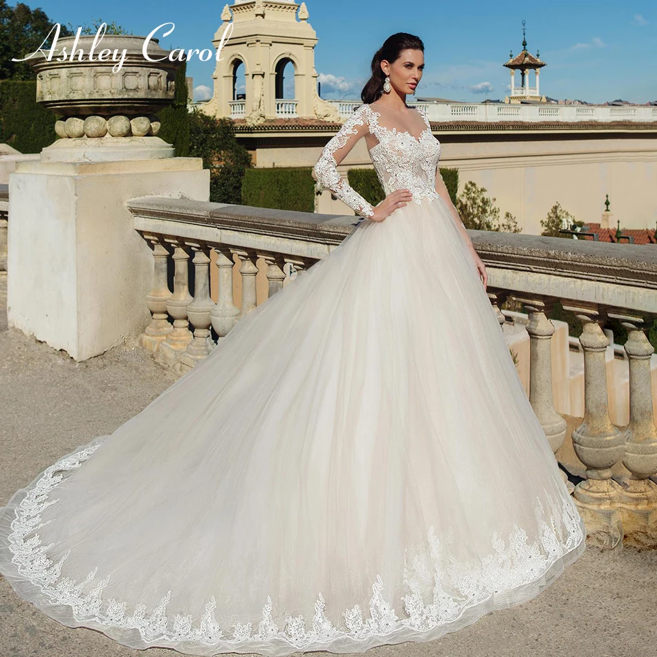 

Ashley Carol Sexy Sweetheart Long Sleeve Princess Lace Wedding Dress 2019 Crystal Appliques Bride Dresses Vintage Wedding Gowns