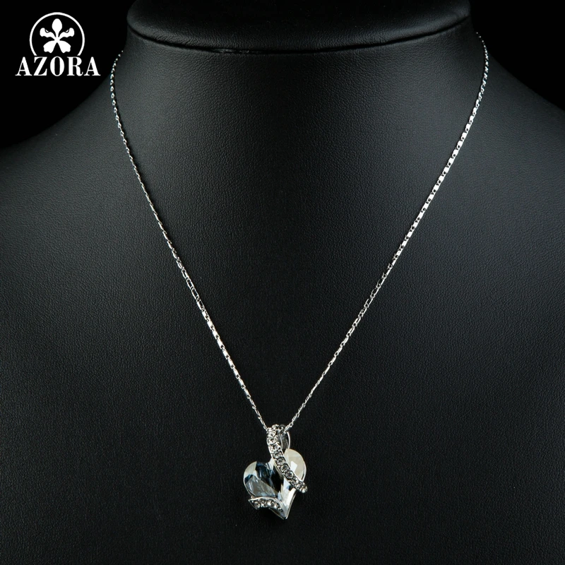 Forever Love Light Blue Heart Stellux Austrian Crystal Classic Pendant Necklaces for Valentine’s Day Gift of Love TN0195