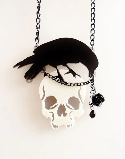 

Acrylic punk rock raven flower skull pendant necklace personality crow skeleton necklace for women girl fashion jewelry