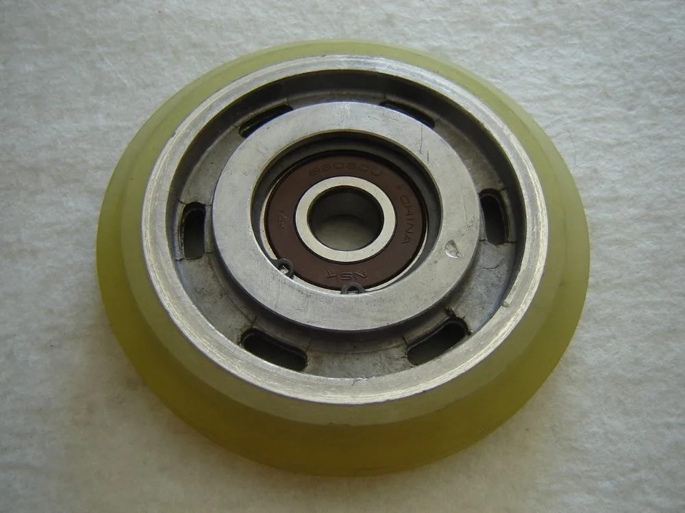 

Russia Elevator high speed guide roller diameter 125mm 6303 bearing