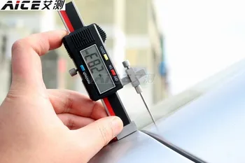 

Automotive industry with a digital display surface of the difference in the size of the ruler / cursor off the difference gauge