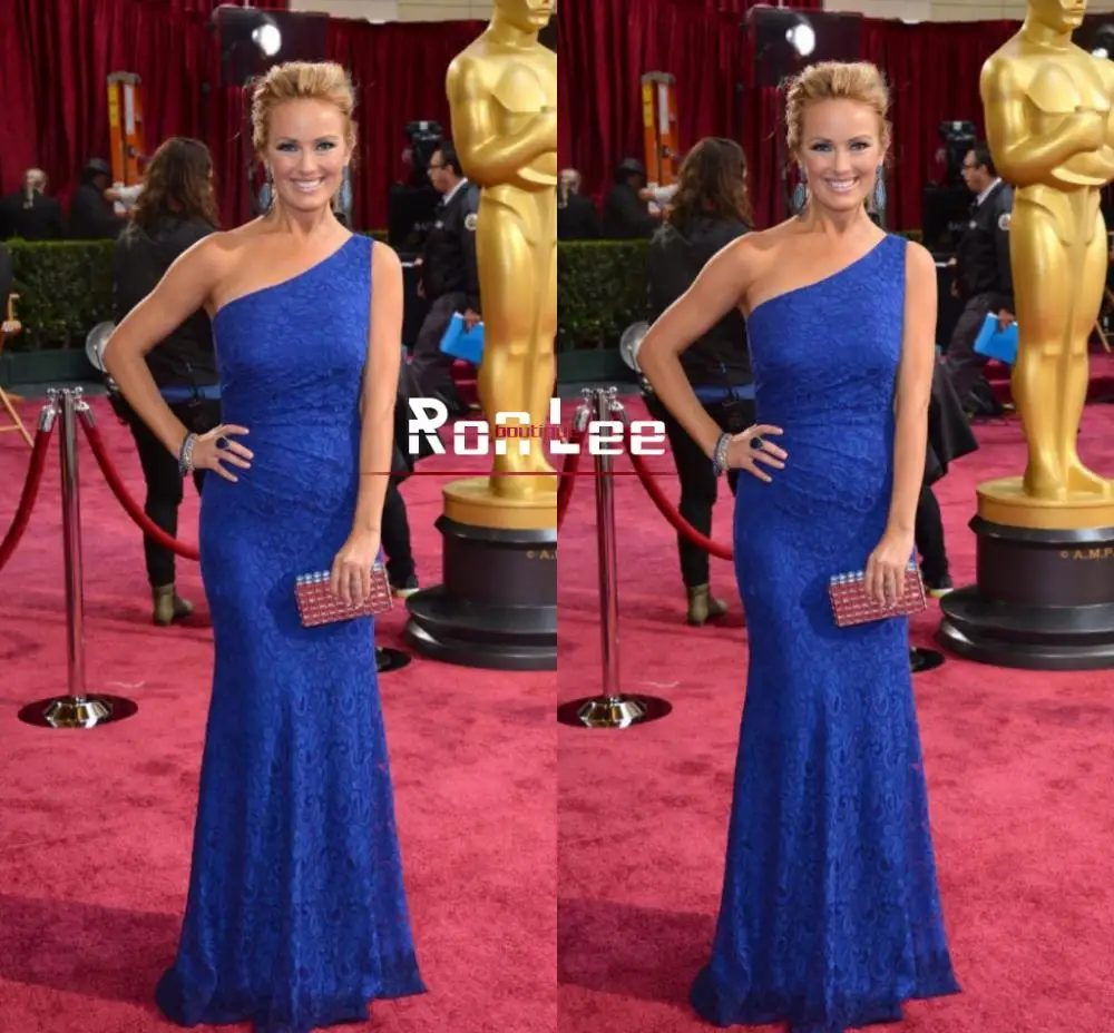 The 86th Oscar awards One shoulder 