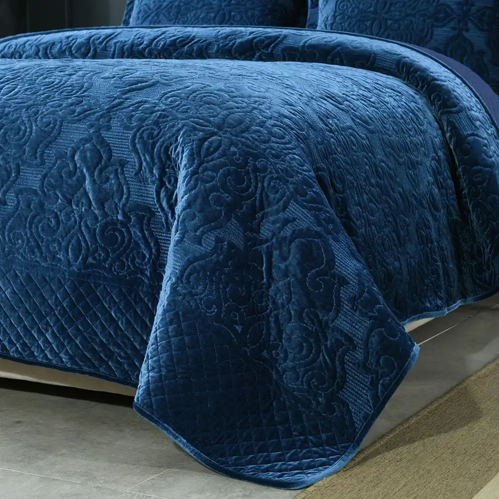 Chausub Flannel Bedspread Quilt Set 3pcs Thick Winter Velvet