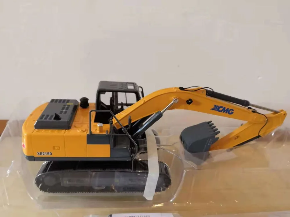 Collectible Alloy Model Gift 1:35 Ratio XCMG XE215D Hydraulic Excavator Engineering Machinery DieCast Toy Model For Decoration