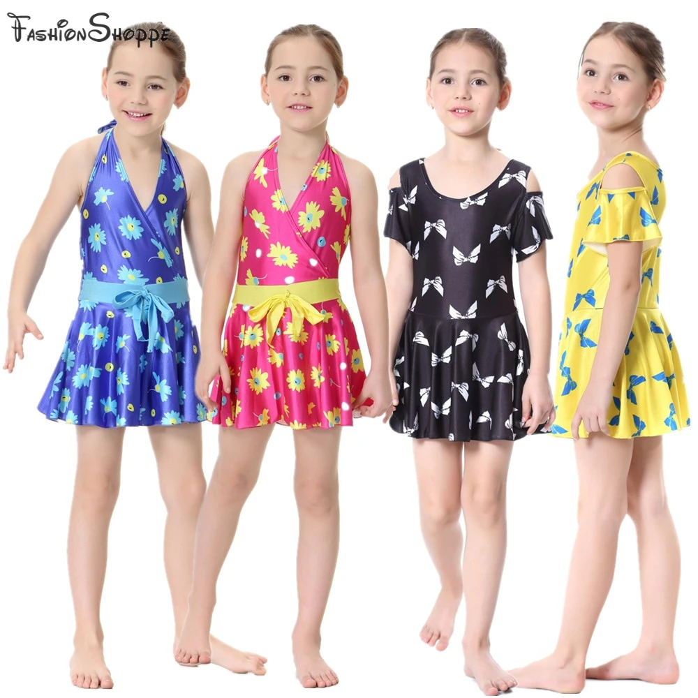 

One Set Muslim Islamic Swimwears Girls Swimsuits Dress + Underpant Modest Bathing Suit for Children