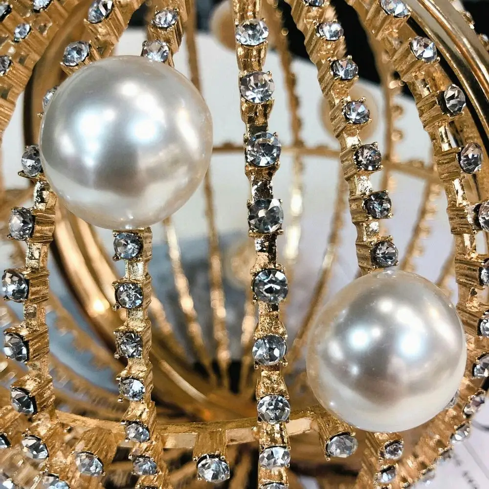 Ball Shaped Hollow Metal Alloy Party Bag Women Gold Cage Evening Bag Pearl Crystal Wedding Clutch Purses Gift Wristlets Handbags