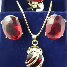 Красный Цирконий Кристалл желтый кулон Цепочки и ожерелья Серьги кольцо кварц fine покрытием Свадебные широкий часы крылья королева