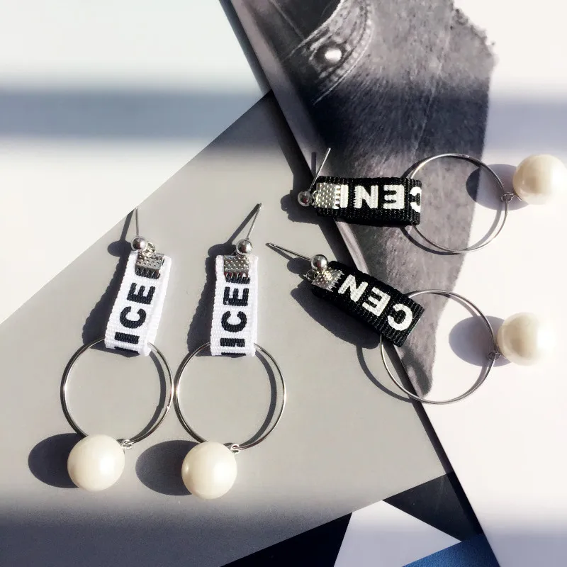 

Real 925 Sterling Silver Earring Vintage Jewelry Fashion Simulated Pearl Letter Round Drop Earrings for Women Lady