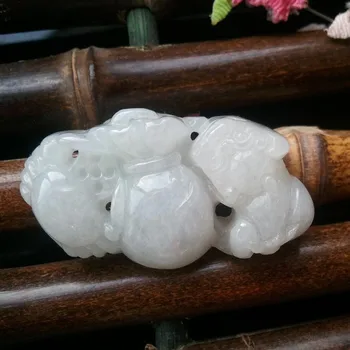 

Authentic original stone Pure manual sculpture white god beast pixou pendant necklace charm male style
