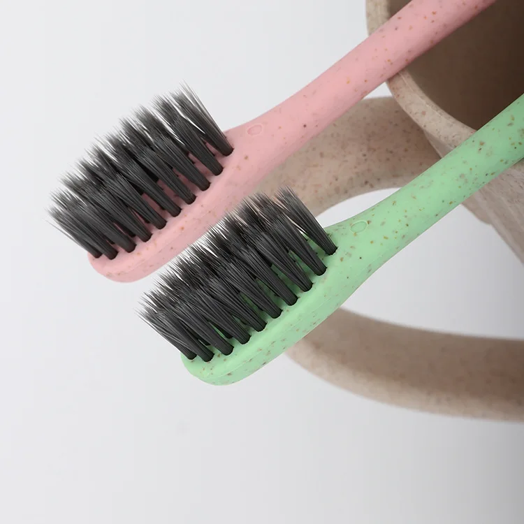 4363309267_1796141375